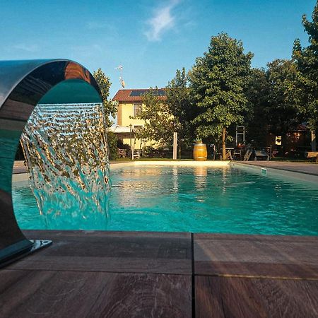 La Tenuta Di Santo Stefano Agri Resort & Spa Fossano Dış mekan fotoğraf