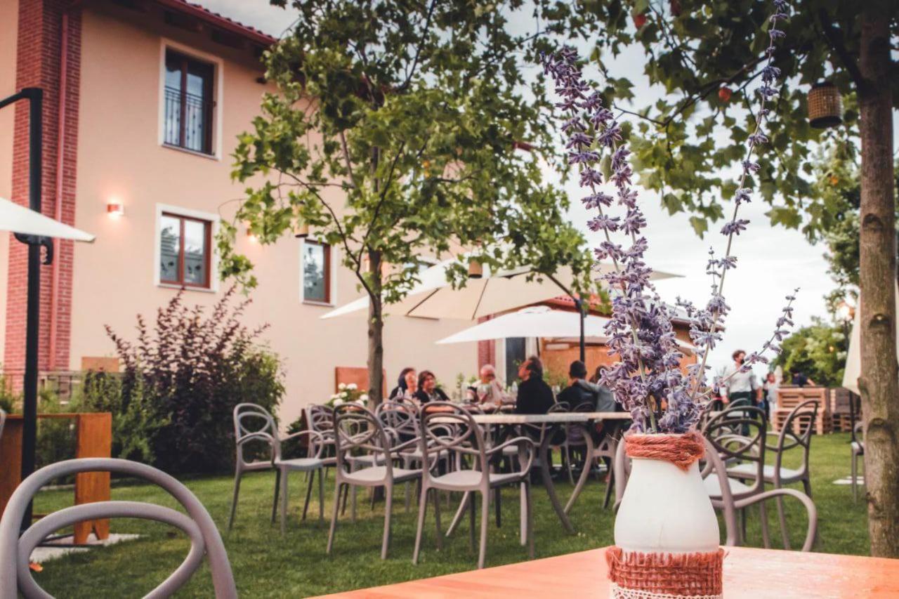 La Tenuta Di Santo Stefano Agri Resort & Spa Fossano Dış mekan fotoğraf